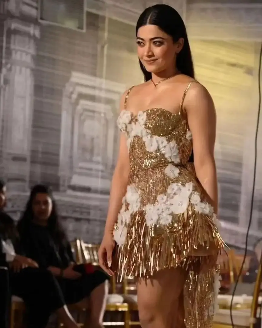 Rashmika Mandanna Long Legs Show in Mini Skirt